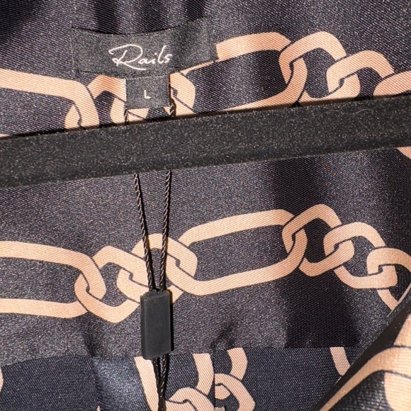 NWT Rails Chain-Print Button-Up Blouse - Black & Beige - Picture 2 of 5